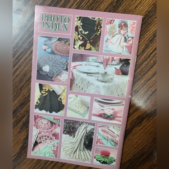 Annie's Crochet vintage magazine lot - Picture 7 of 8